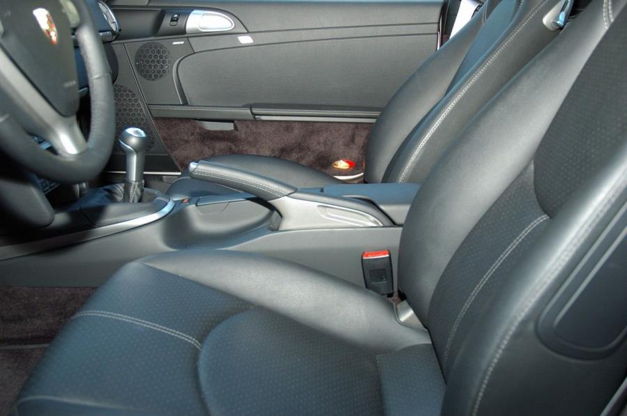  Porsche Cayman S 2008 года  (фото 36 из 54)